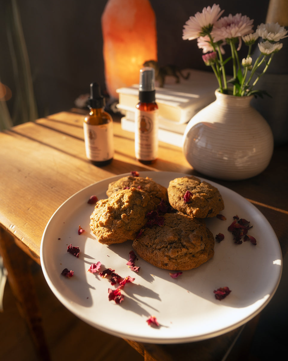 Rose Cardamom Oatmeal Chocolate Chip Mix