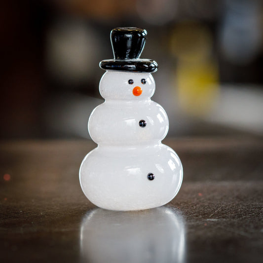AO Glass Snow Folk